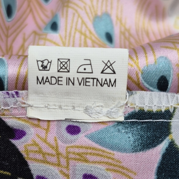 Elegant Floral Silk Short Kimono Robe Floral - Picture 9 of 12